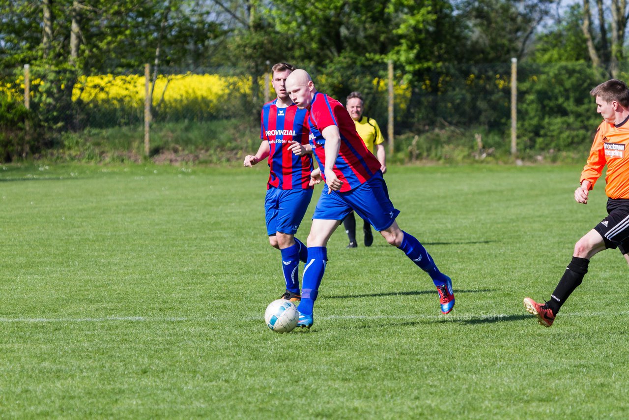 Bild 223 - Herren FSG BraWie 08 - TSV Ntzen : Ergebnis: 1:2